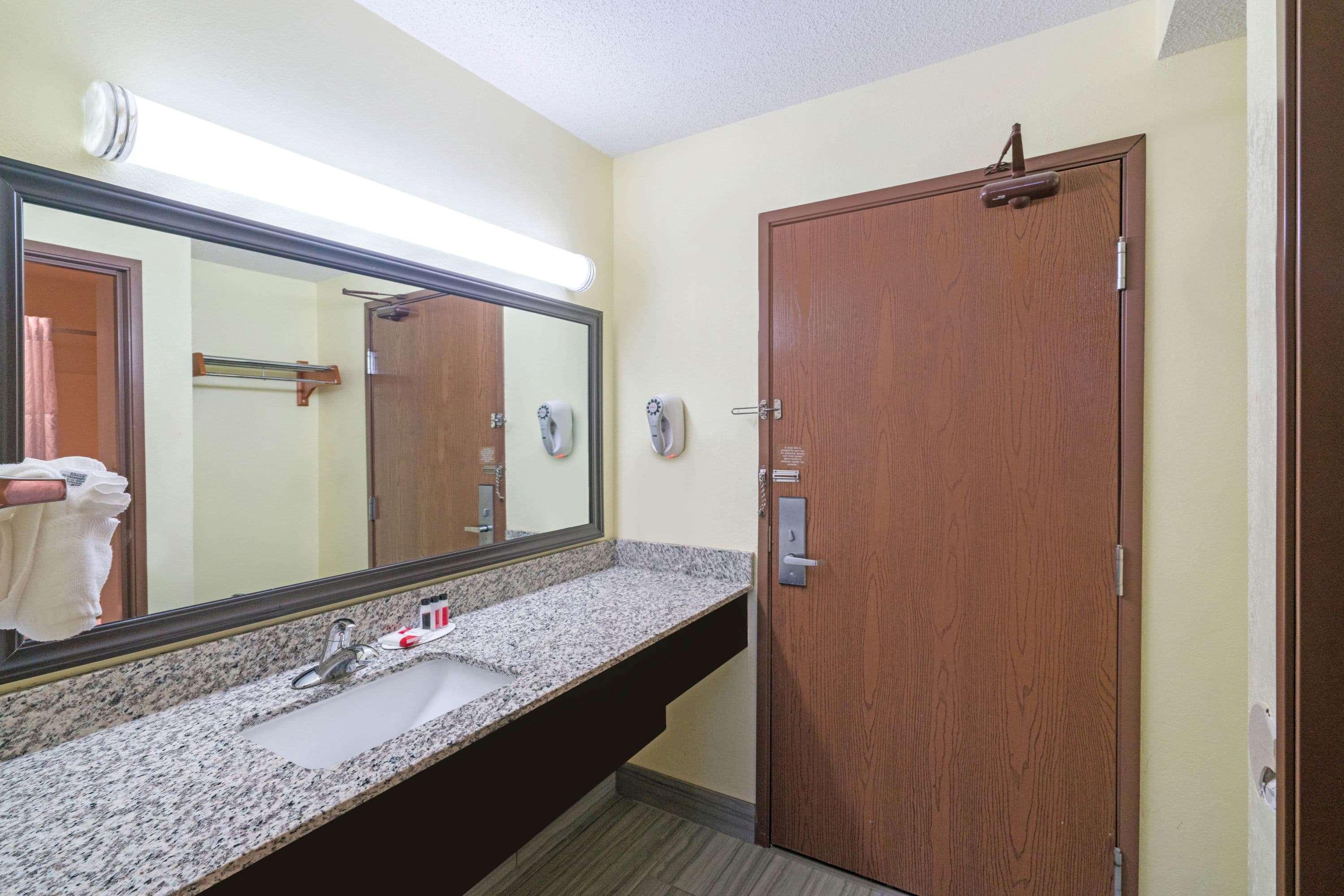 Comfort Inn & Suites Brentwood Eksteriør bilde