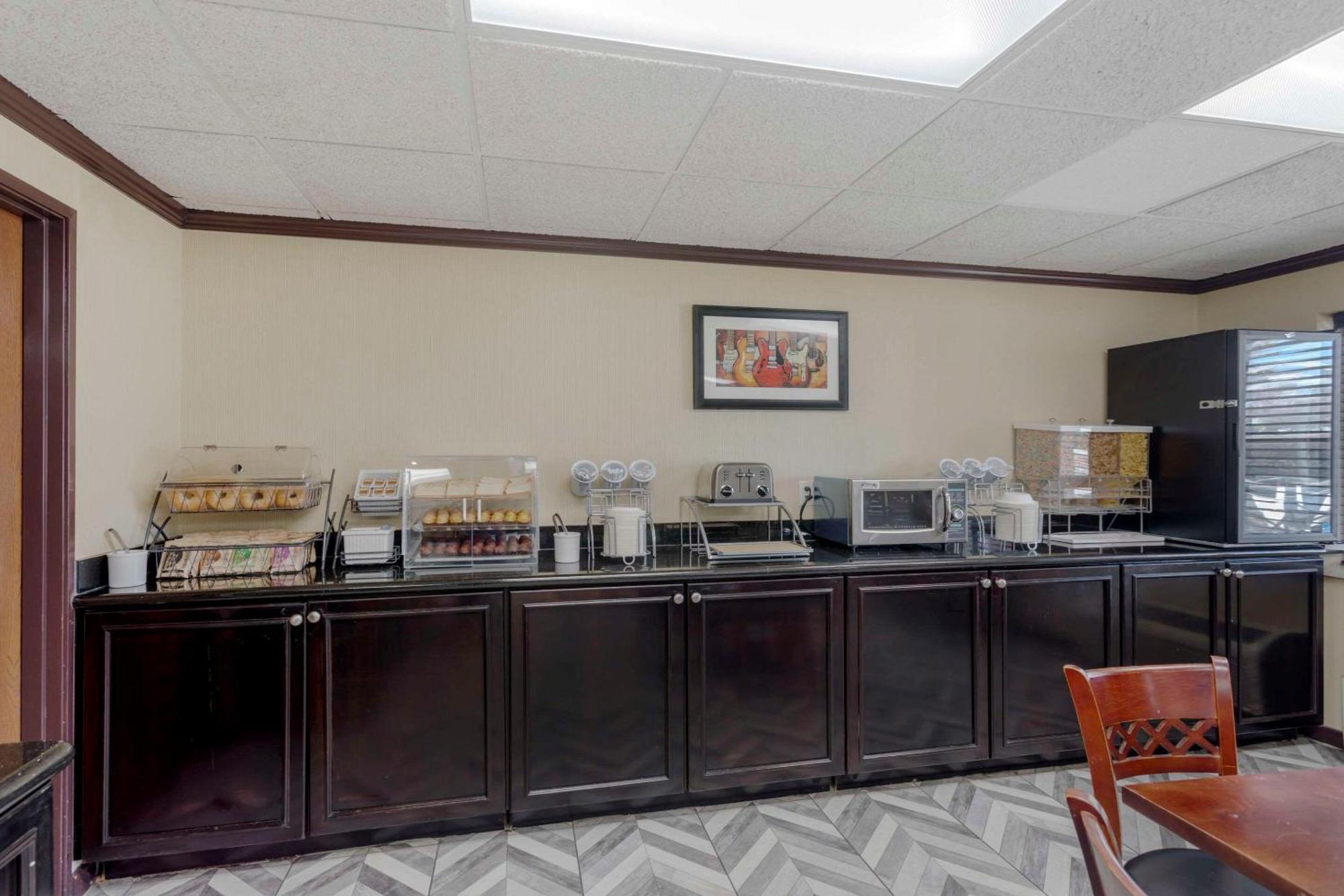 Comfort Inn & Suites Brentwood Eksteriør bilde