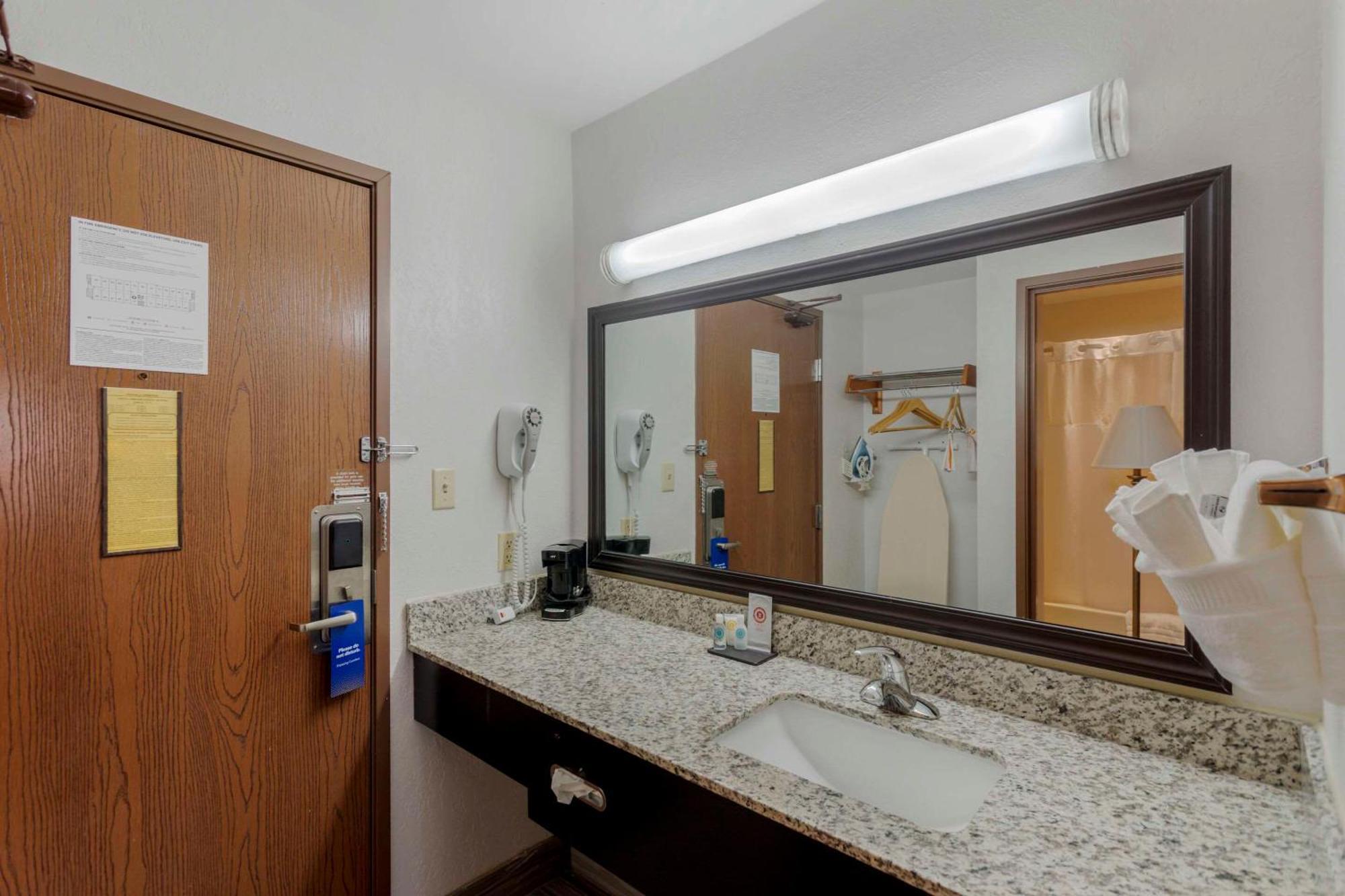 Comfort Inn & Suites Brentwood Eksteriør bilde